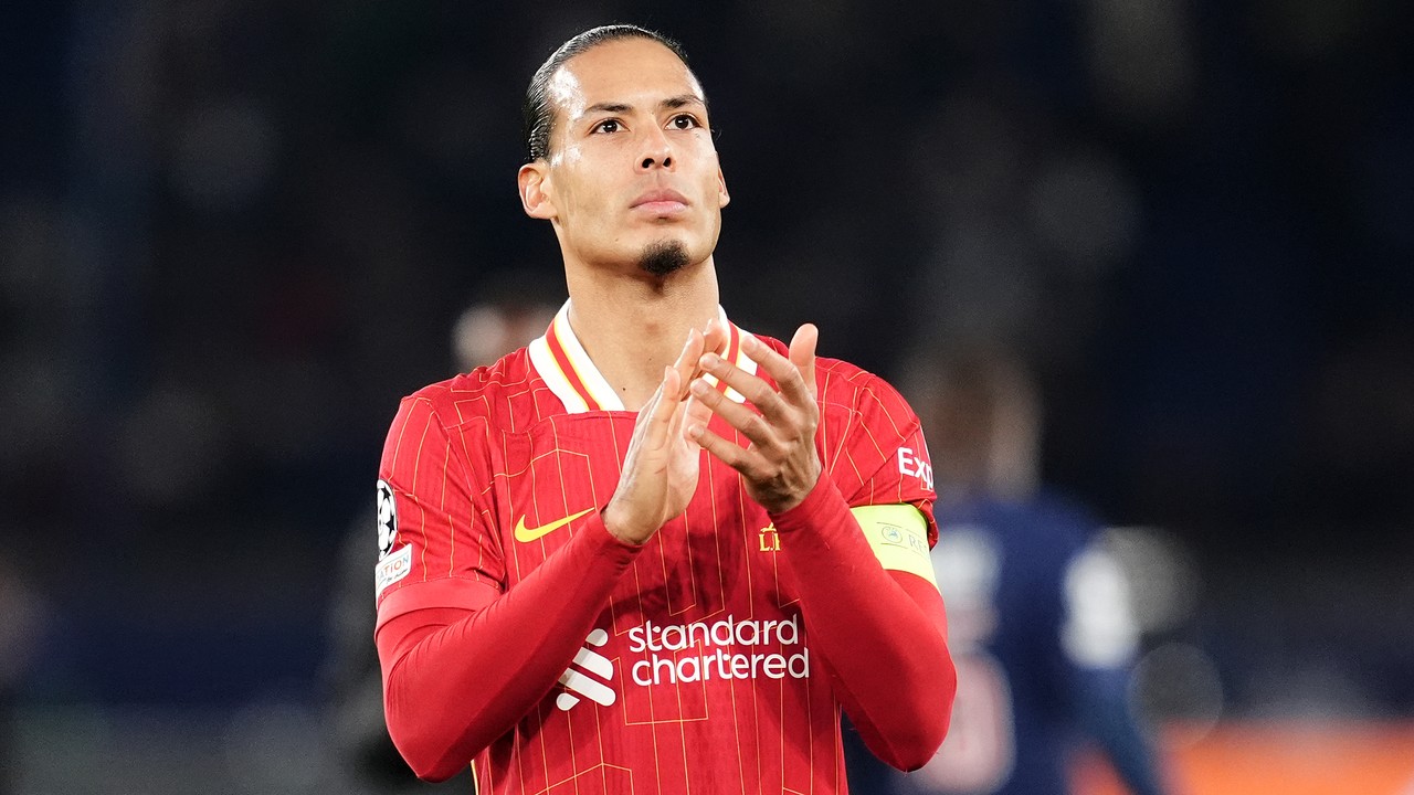 Virgil van Dijk: Pemimpin Kuat di Lini Pertahanan Sepak Bola
