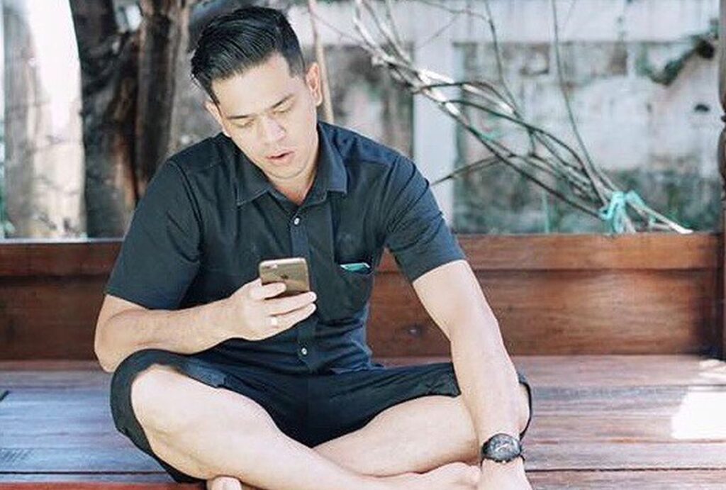 fashion-surya-insomnia-gaya-hidup-modis-di-tengah-kehidupan-sibuk