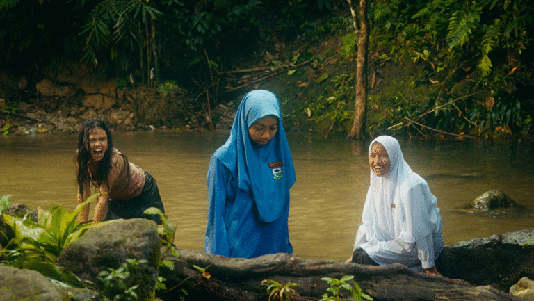 ulasan-film-terbaik-tiger-stripes-yang-menggugah-dan-menginspirasi