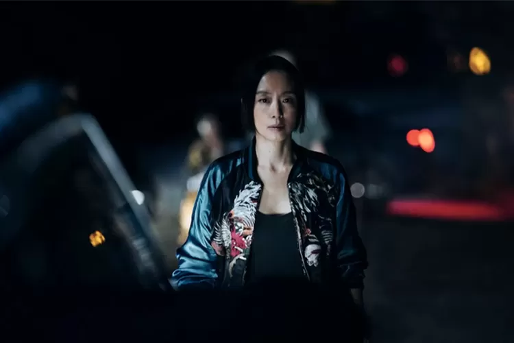 film-revolver-kisah-intrik-dan-ketegangan-dalam-dunia-kriminal